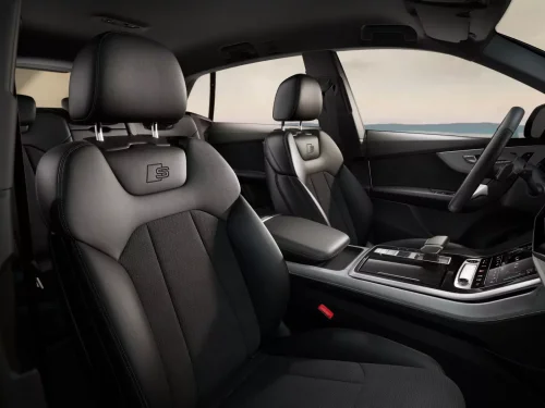 Audi Q8 50 TDI quattro Mild hybrid (286 Hp) Tiptronic 8st. na prodej za 1633388 Kč