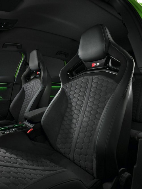 Audi RS 3 2.5 TFSI (400 Hp) quattro S tronic na prodej za 1248025 Kč