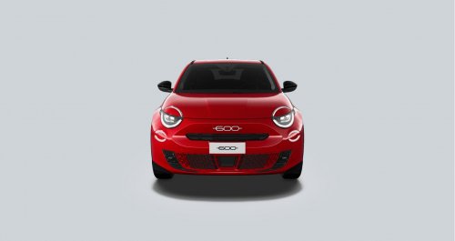 Fiat 600 54 kWh (156 Hp) Electric na operativní leasing za 10568 Kč/měs.
