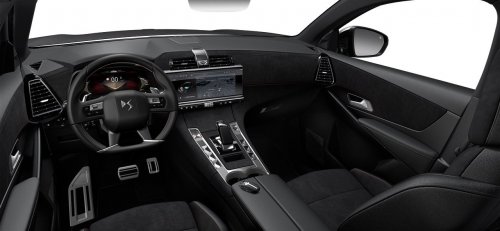 DS 7 PHEV 300 (300 Hp) AWD na operativní leasing za 15676 Kč/měs.