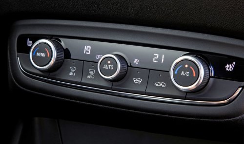 Opel Crossland X 1.2i (83 Hp) na operativní leasing za 5706 Kč/měs.