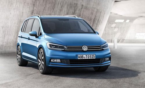 Volkswagen Touran 2.0 TDI SCR (150 Hp) na operativní leasing za 7619 Kč/měs.