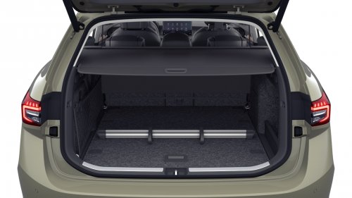 Škoda Superb 2,0 TDI (148 Hp) DSG na operativní leasing za 12072 Kč/měs.