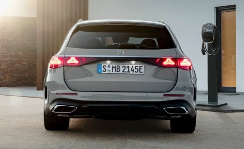 Mercedes-Benz Třída E E 220d (197 Hp) Mild Hybrid 4MATIC 9G-TRONIC na prodej za 1420807 Kč