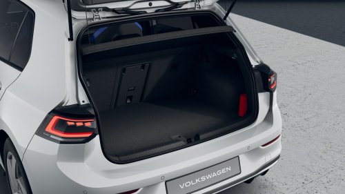 Volkswagen Golf 1.5 TSI (272 Hp) PHEV DSG na operativní leasing za 8884 Kč/měs.