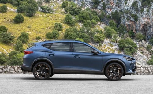 Cupra Formentor 1.5 TSI (150 Hp) na operativní leasing za 11265 Kč/měs.