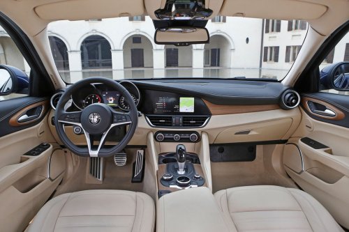 Alfa Romeo Giulia 2.2 MultiJet (190 Hp) AWD Automatic na prodej za 842702 Kč