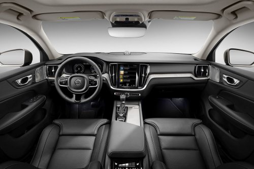 Volvo V60 Recharge 2.0 T8 (455 Hp) Plug-in Hybrid AWD Geartronic na prodej za 1037793 Kč