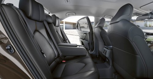 Toyota Camry 2.5 (181 Hp) Automatic na prodej za 636281 Kč