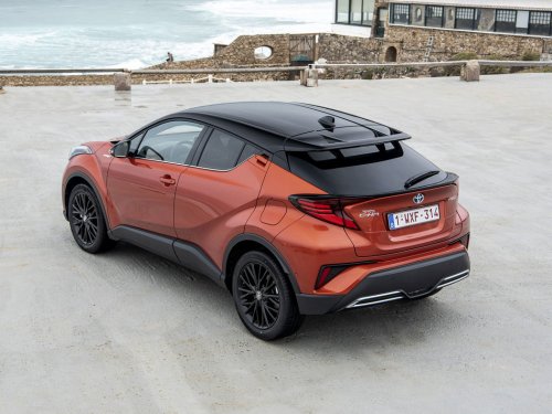 Toyota C-HR 1.2 (116 Hp) na prodej za 470992 Kč