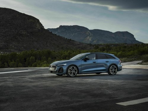 Audi A5 2.0 e-hybrid (299 Hp) quattro na prodej za 1135698 Kč