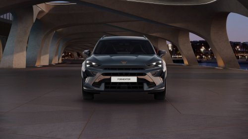 Cupra Formentor 1.5 e-hybrid (272 Hp) DSG na operativní leasing za 13906 Kč/měs.