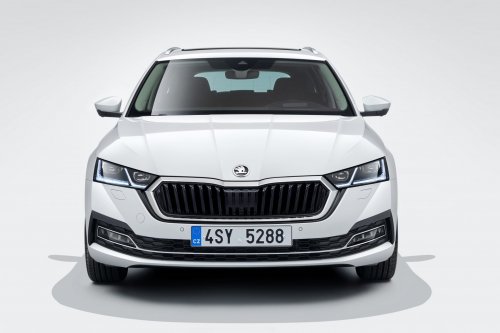 Škoda Octavia vRS 2.0 TSI (245 Hp) DSG na operativní leasing za 29807 Kč/měs.