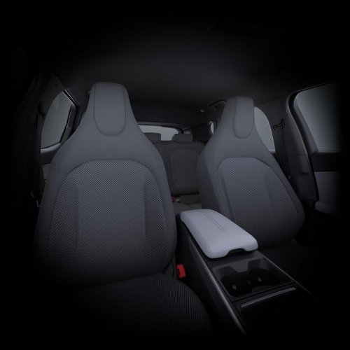 Ford Capri 52 kWh (170 Hp) RWD na operativní leasing za 10618 Kč/měs.