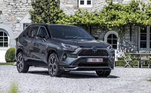 Toyota RAV4 2.0 (149 Hp) na operativní leasing za 10761 Kč/měs.