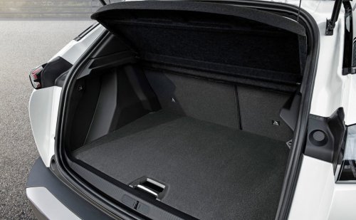 Peugeot 2008 1.2 PureTech (100 Hp) na operativní leasing za 6289 Kč/měs.