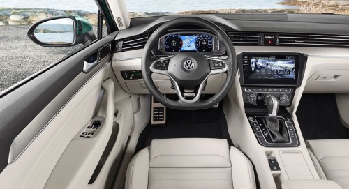 Volkswagen Passat 1.5 TSI (150 Hp) DSG ACT na operativní leasing za 18821 Kč/měs.