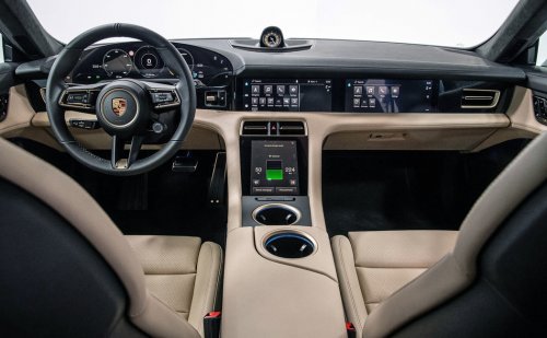 Porsche Taycan Turbo 97 kWh (884 Hp) na prodej za 3642015 Kč