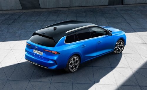 Opel Astra 54 kWh (156 Hp) Electric na operativní leasing za 8090 Kč/měs.