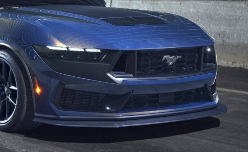 Ford Mustang GT 5.0 V8 (446 Hp) SelectShift na operativní leasing za 21644 Kč/měs.