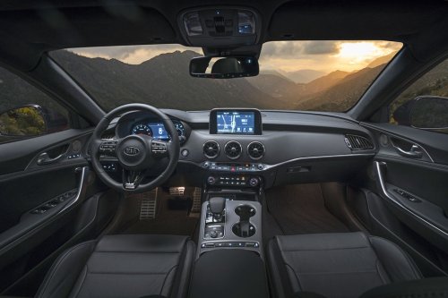 Kia Stinger GT 3.3 GDI (366 Hp) AWD Automatic na prodej za 742975 Kč