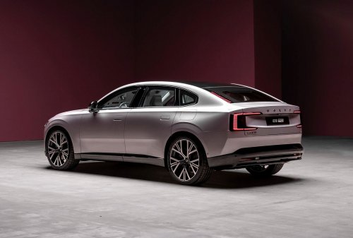 Volvo ES90 92 kWh Single Motor Extended Range (333 Hp) na prodej za 1360336 Kč