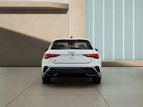 Audi A3 35 TFSI (150 Hp) Mild Hybrid S tronic na operativní leasing za 9359 Kč/měs.