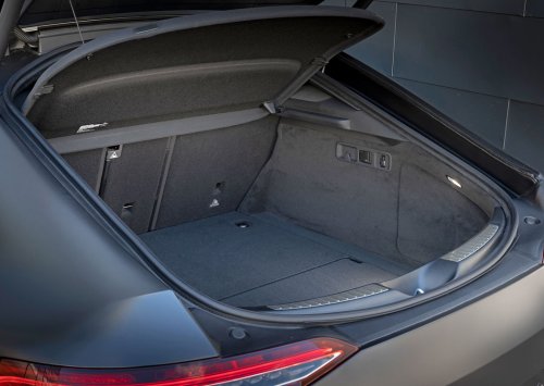 Mercedes-Benz AMG GT AMG GT 63 4.0 V8 (585 Hp) 4MATIC+ MCT na prodej za 3605760 Kč