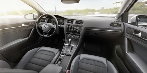 Volkswagen Golf 1.5 TSI ACT (150 Hp) na prodej za 412397 Kč