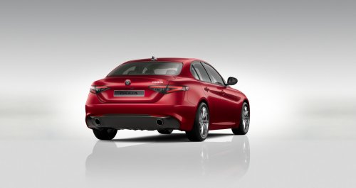Alfa Romeo Giulia 2.2 JTDm (160 Hp) AT8 na operativní leasing za 14864 Kč/měs.