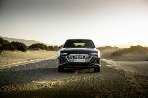 Audi Q8 e-tron 55 e-tron (408 Hp) quattro na prodej za 1617256 Kč