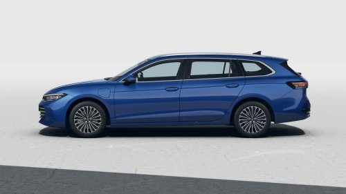 Volkswagen Passat 1,5 TSI PHEV (204 Hp) DSG na operativní leasing za 12265 Kč/měs.