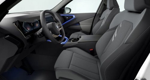 BMW X3 20i (208 Hp) xDrive na operativní leasing za 13860 Kč/měs.