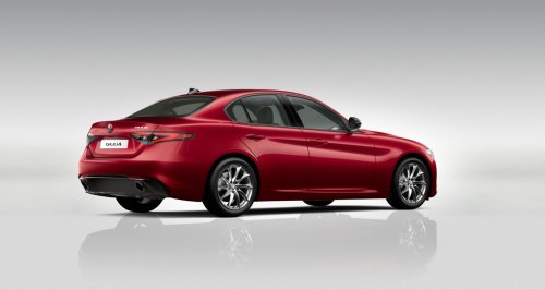 Alfa Romeo Giulia 2.2 JTDm (160 Hp) AT8 na operativní leasing za 14864 Kč/měs.