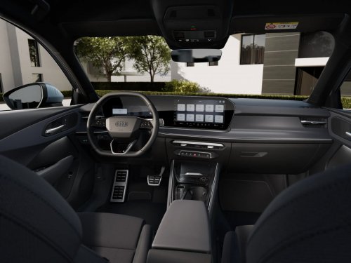 Audi Q3 2.0 TFSI (265 Hp) S tronic quattro na operativní leasing za 13423 Kč/měs.