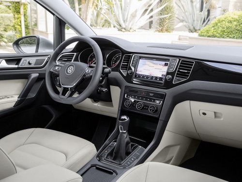 Volkswagen Golf 1.6 TDI SCR (116 Hp) na operativní leasing za 8824 Kč/měs.