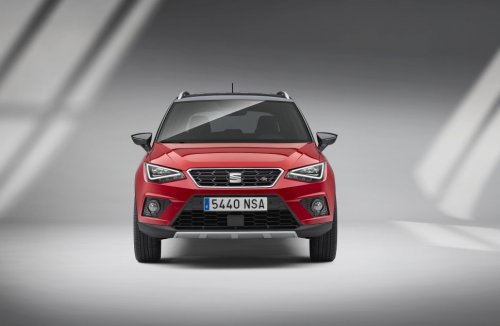 Seat Arona 1.0 TSI (115 Hp) na operativní leasing za 4953 Kč/měs.