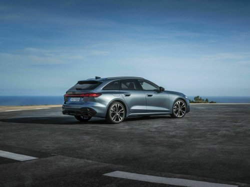 Audi A5 2.0 e-hybrid (299 Hp) quattro na prodej za 1135698 Kč