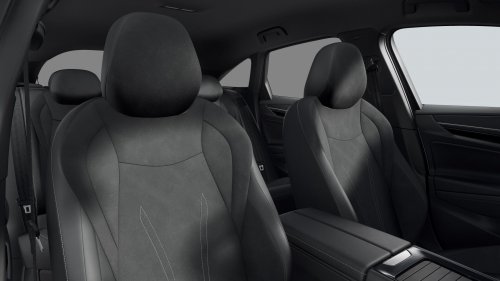 Volkswagen ID.7 77 kWh (286 Hp) na operativní leasing za 15453 Kč/měs.