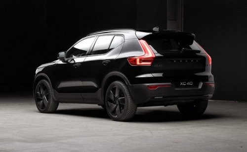 Volvo XC40 B4 (197 Hp) Mild hybrid Automatic na prodej za 808574 Kč