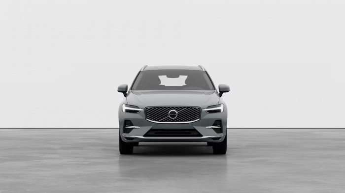 Volvo XC60 2.0 B5 (250 Hp) AWD na operativní leasing za 14568 Kč/měs.