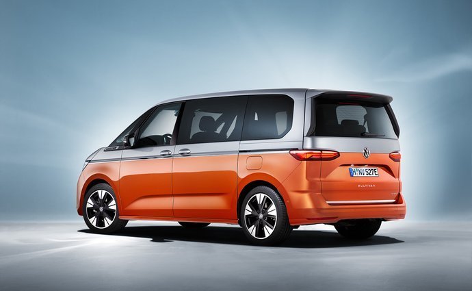 Volkswagen Multivan 2.0 TDI (150 Hp) DSG7 na operativní leasing za 18621 Kč/měs.