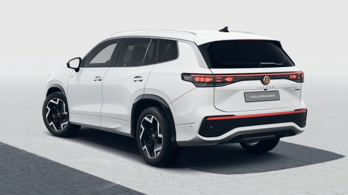 Volkswagen Tayron 2.0 TDI (193 Hp) DSG 4MOTION na operativní leasing za 12907 Kč/měs.