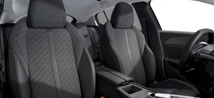 Peugeot 408 (crossover) 1.2 PureTech (130 Hp) EAT8 na operativní leasing za 7273 Kč/měs.