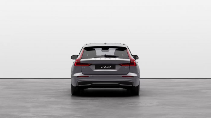 Volvo V60 2.0 B4 (197 Hp) Mild Hybrid Automatic na operativní leasing za 11641 Kč/měs.
