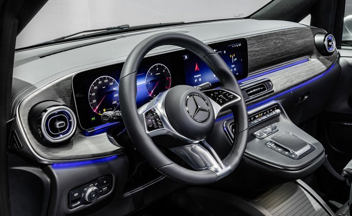 Mercedes-Benz Třída V 220d (163 Hp) 4MATIC 9G - TRONIC na prodej za 1326756 Kč