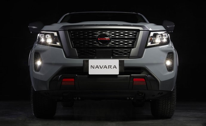 Nissan Navara 2.3 dCi (190 Hp) 4WD na prodej za 603306 Kč