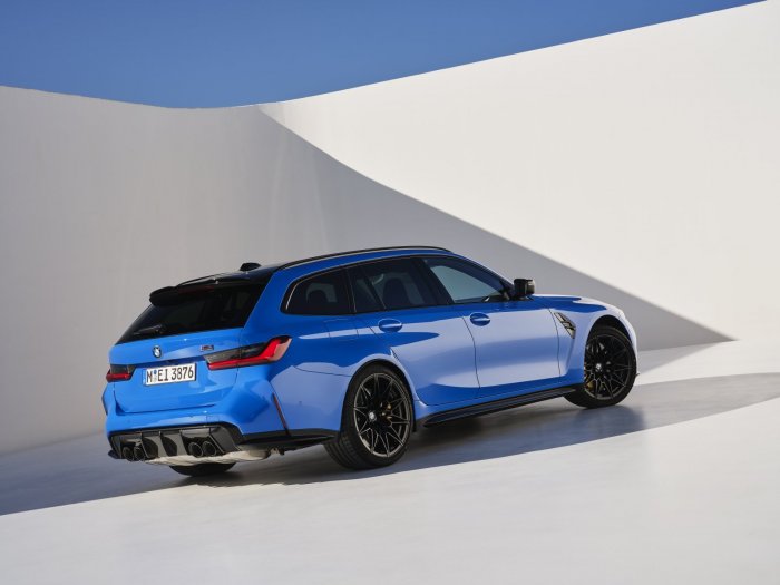 BMW M3 3.0 M3 Competition (530 Hp) xDrive na prodej za 2118893 Kč