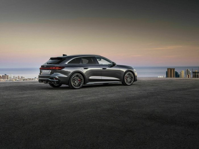 Audi S5 3.0 TFSI (367 Hp) quattro S-tronic na prodej za 1446719 Kč