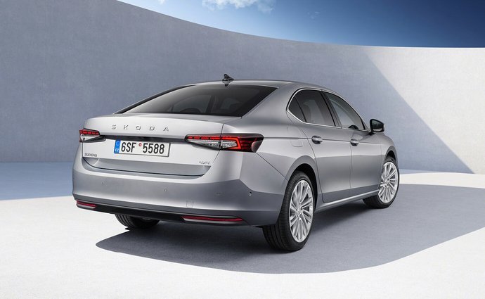 Škoda Superb 1,5 TSI m-HEV (148 Hp) na prodej za 703182 Kč